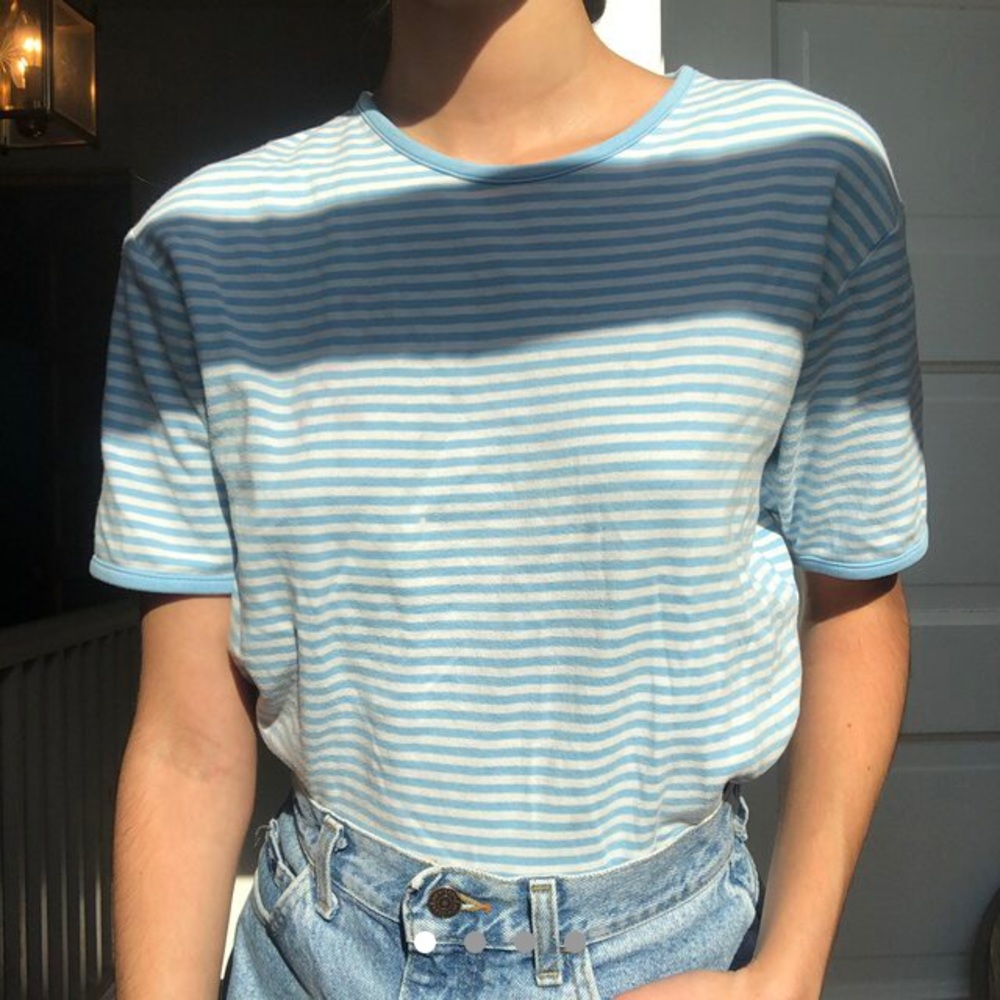 striped baby blue/white t-shirt
